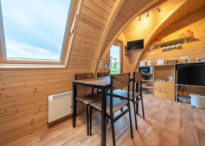 Borrett Escapes - Luxury Pods