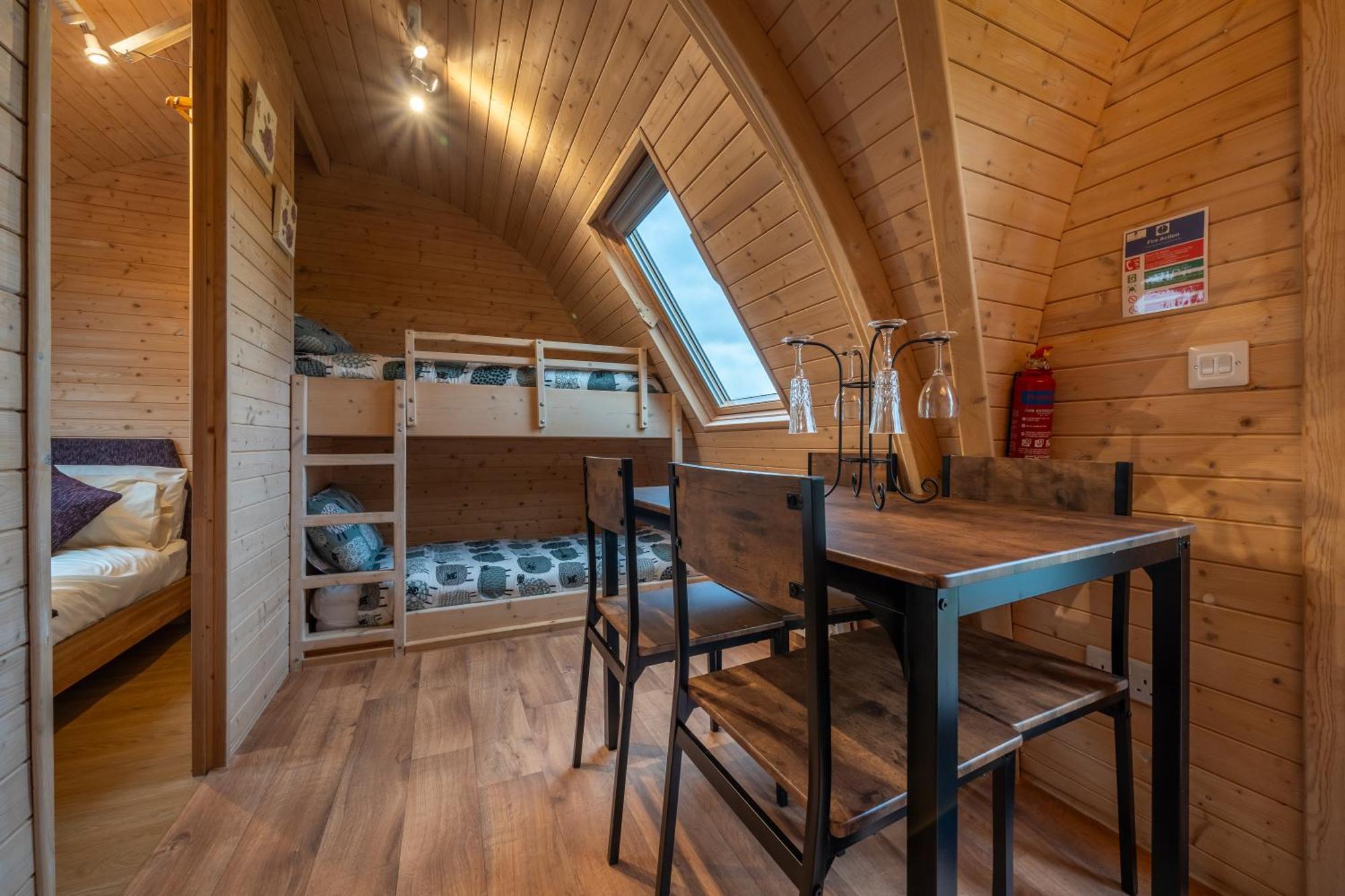 Lodge Borrett Escapes - Luxury Pods *