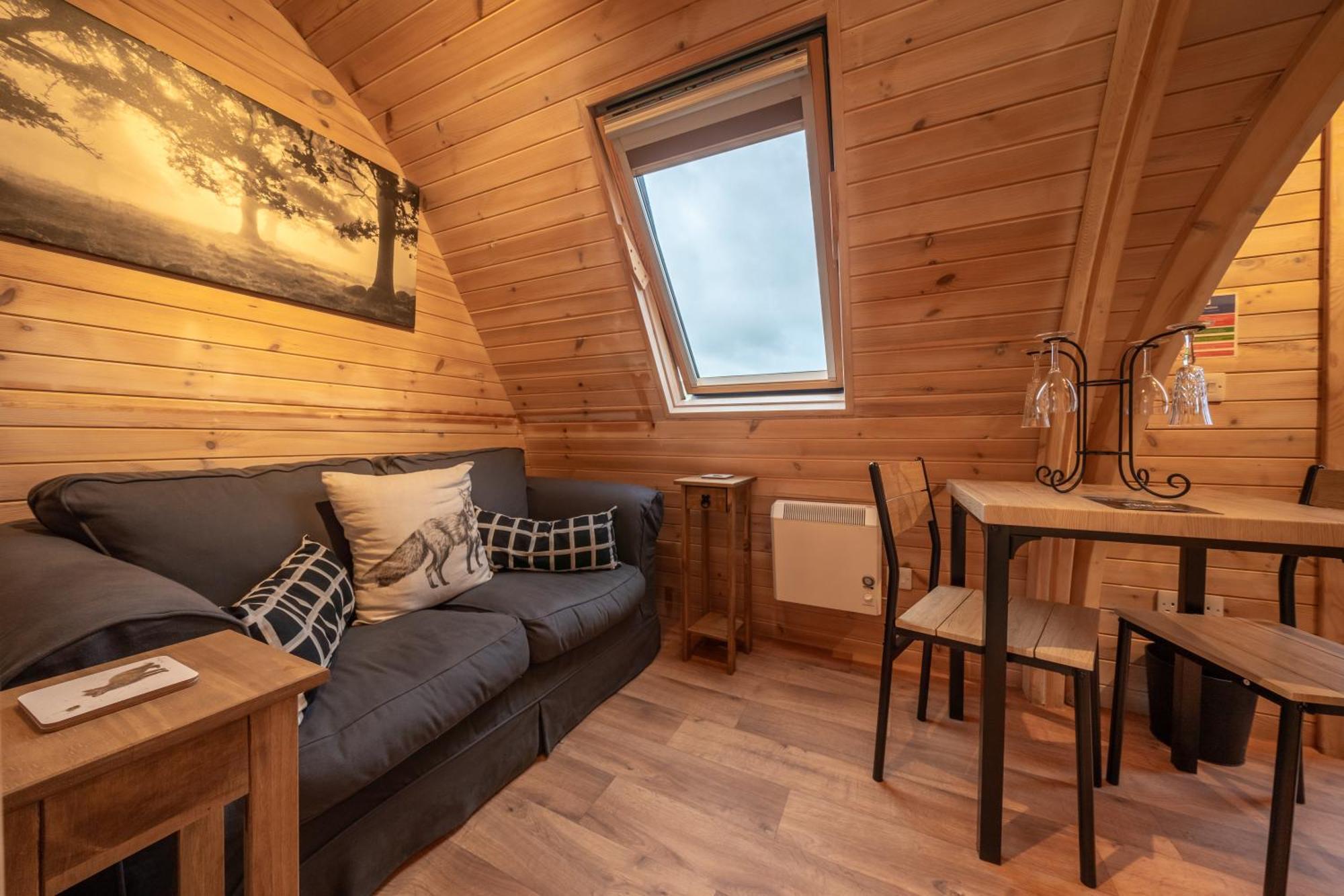 Borrett Escapes - Luxury Pods Lodge